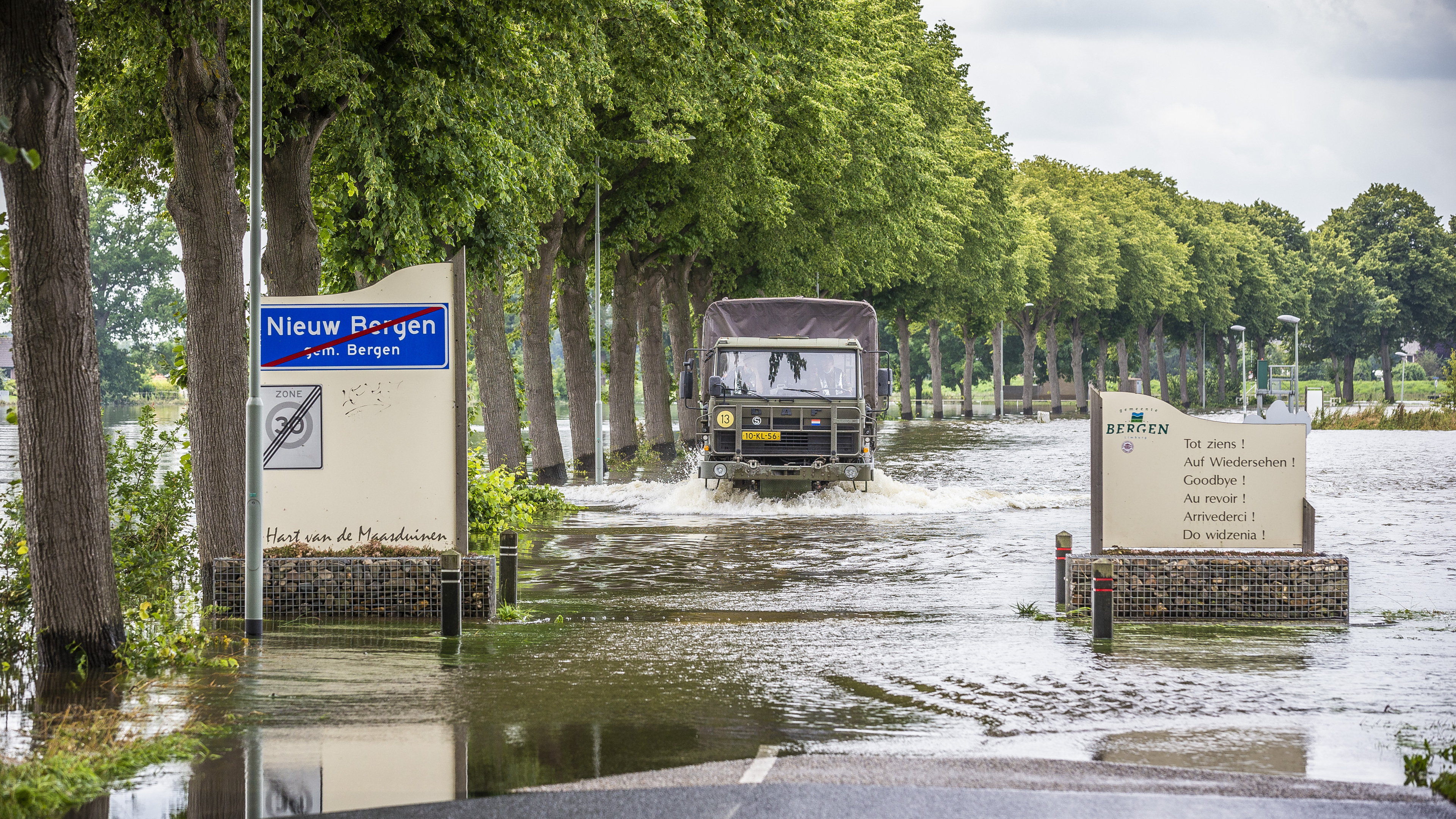 In geïsoleerde dorpen Oud Bergen en Aijen was het een beetje feest